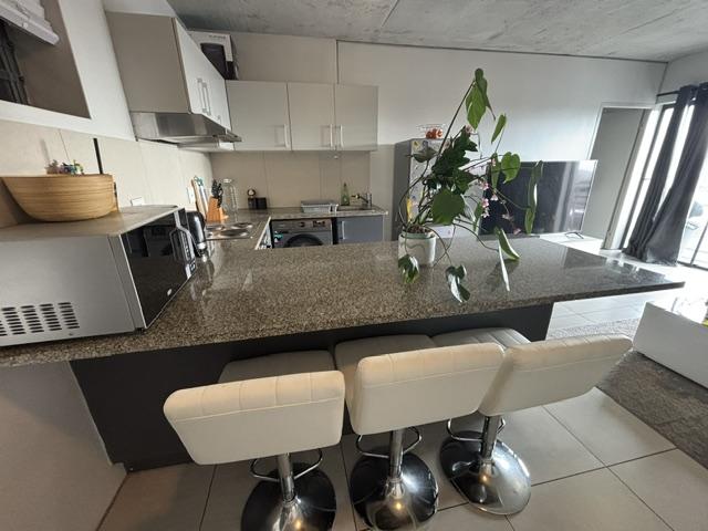 2 Bedroom Property for Sale in Observatory Western Cape